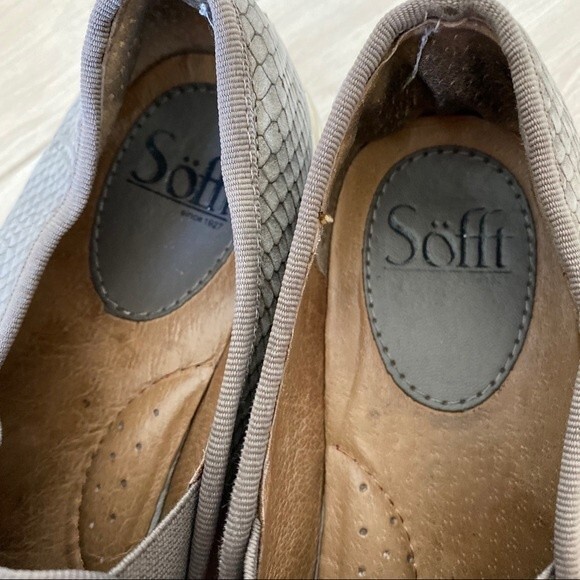Sofft Sneakers Somers Taupe Brown Slip On Shoe Embossed Snake Print Faux Leather - Picture 4 of 4